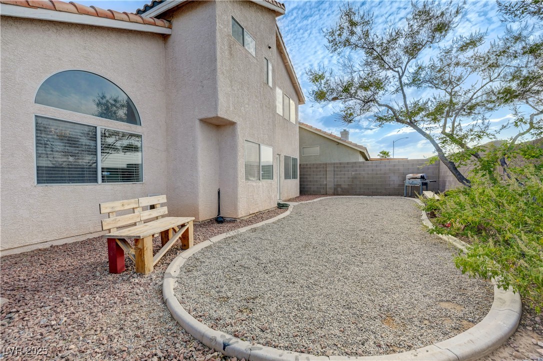 7528 Golden Yucca Drive Property Photo 54