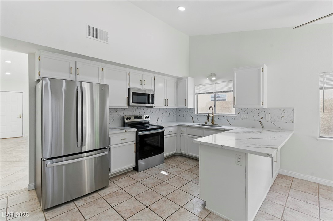 9116 Cypress Point Way Property Photo 12