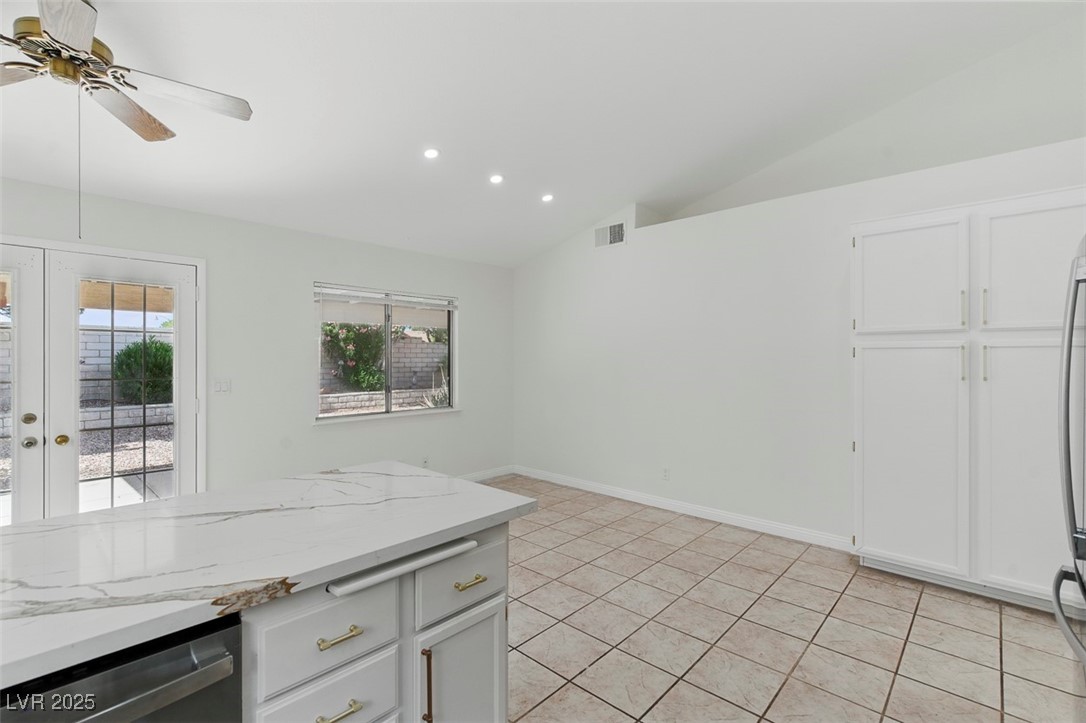9116 Cypress Point Way Property Photo 15