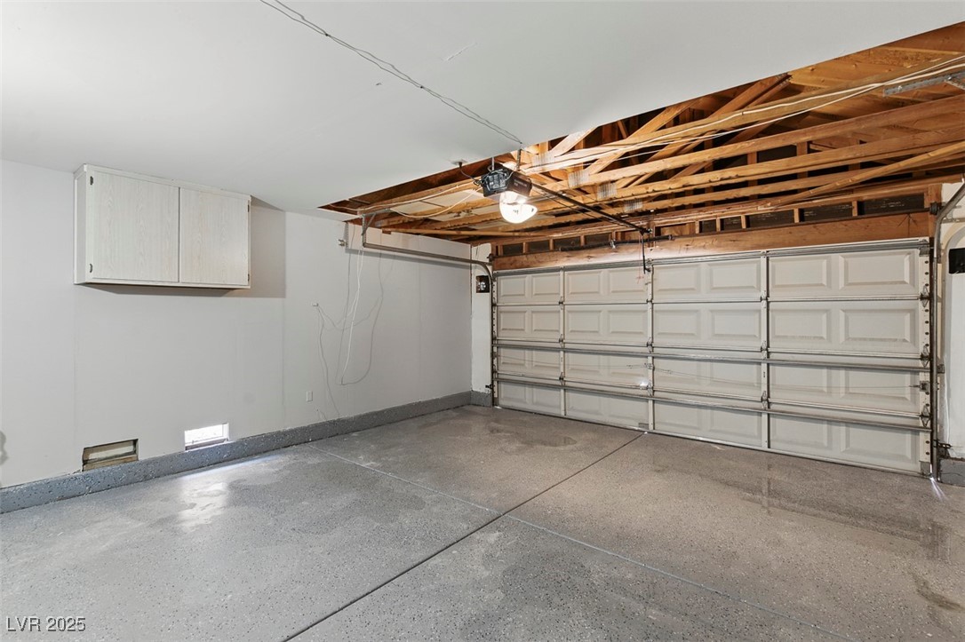 9116 Cypress Point Way Property Photo 33