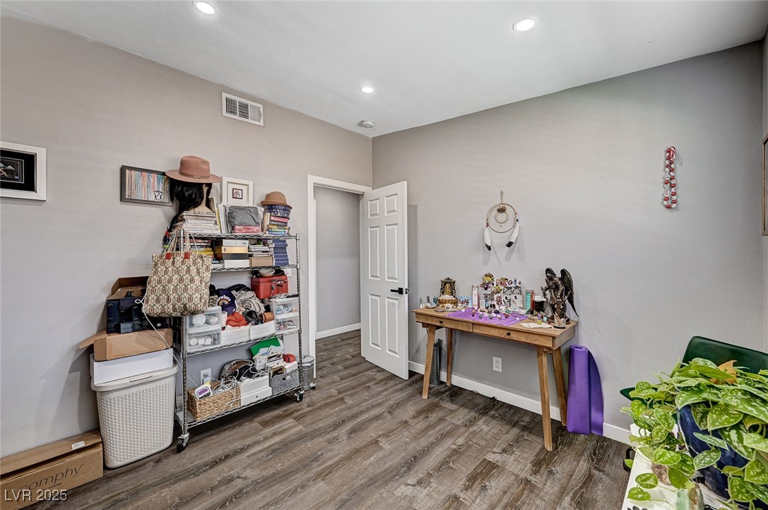 3013 Roseville Way Property Photo 31