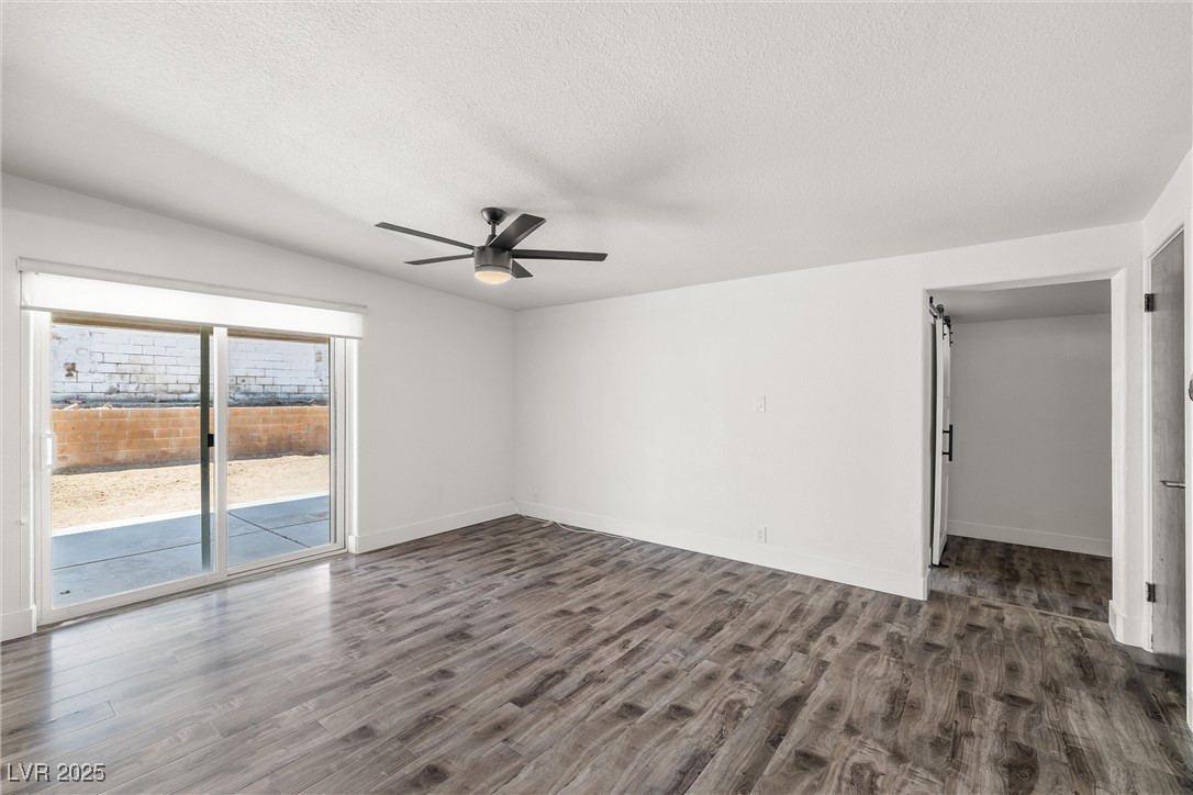 1915 Balboa Avenue Property Photo 11