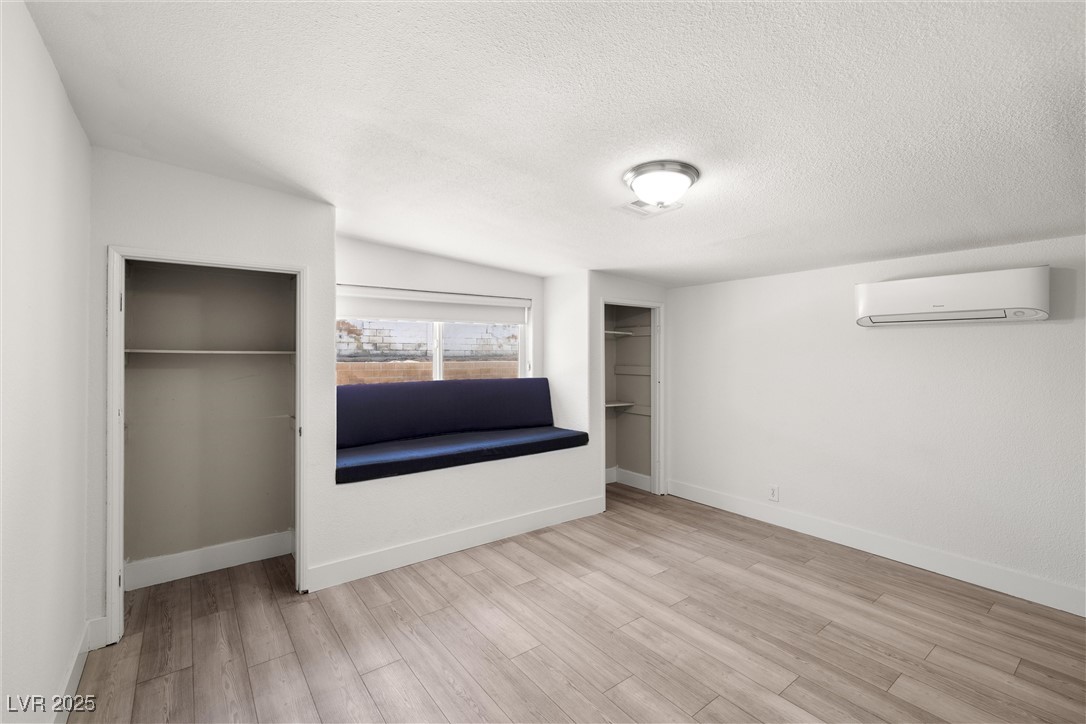 1915 Balboa Avenue Property Photo 14