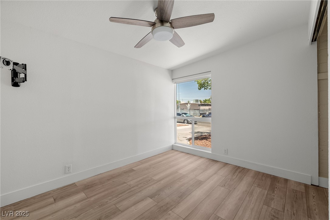 1915 Balboa Avenue Property Photo 21