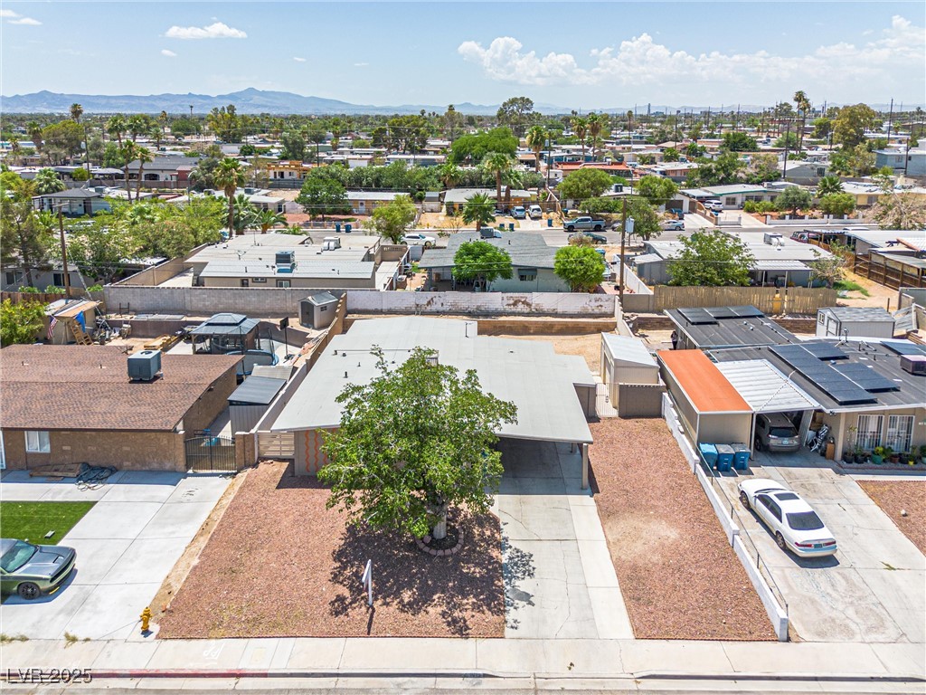 1915 Balboa Avenue Property Photo 32
