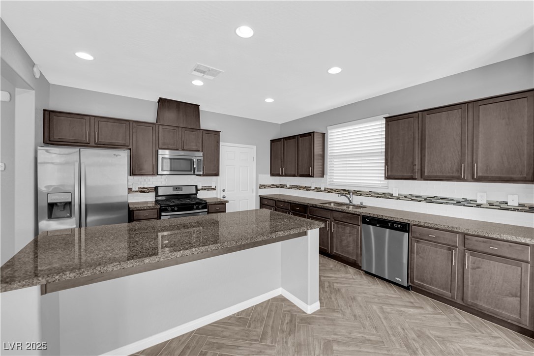 8809 Teton View Road Property Photo 5