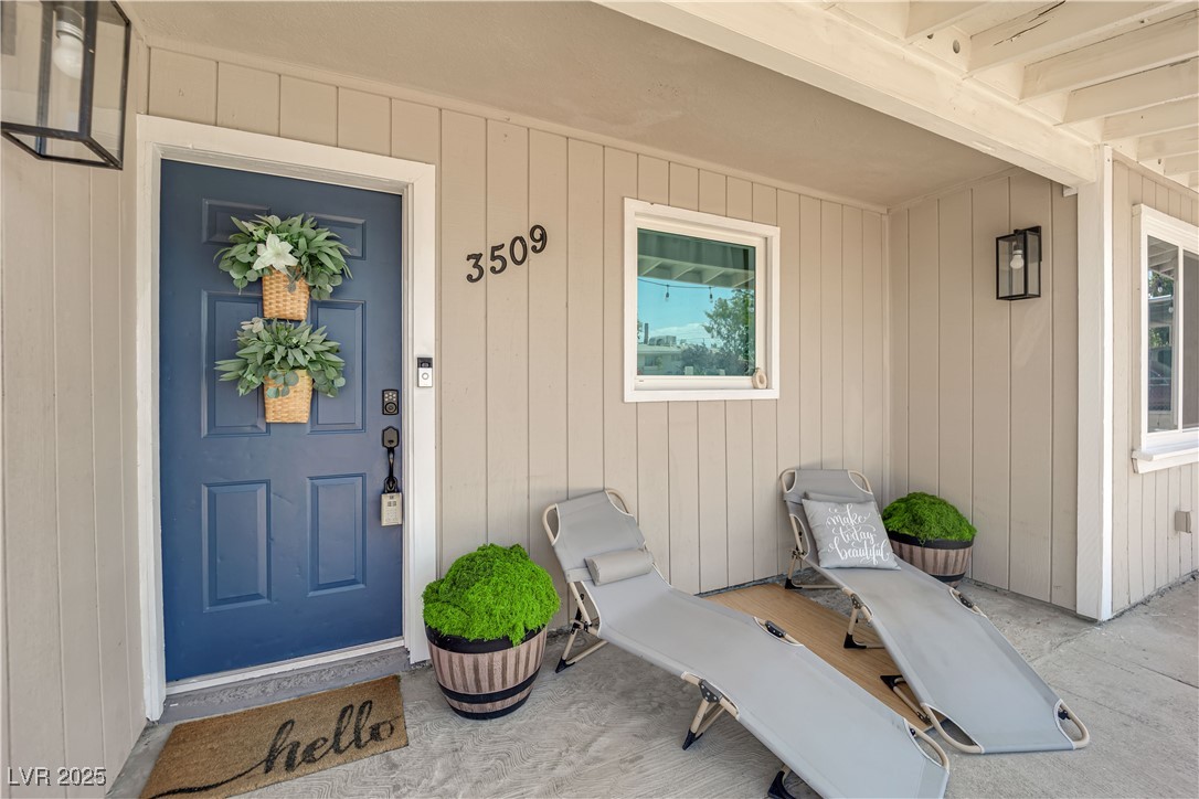 3509 Navajo Way Property Photo 5