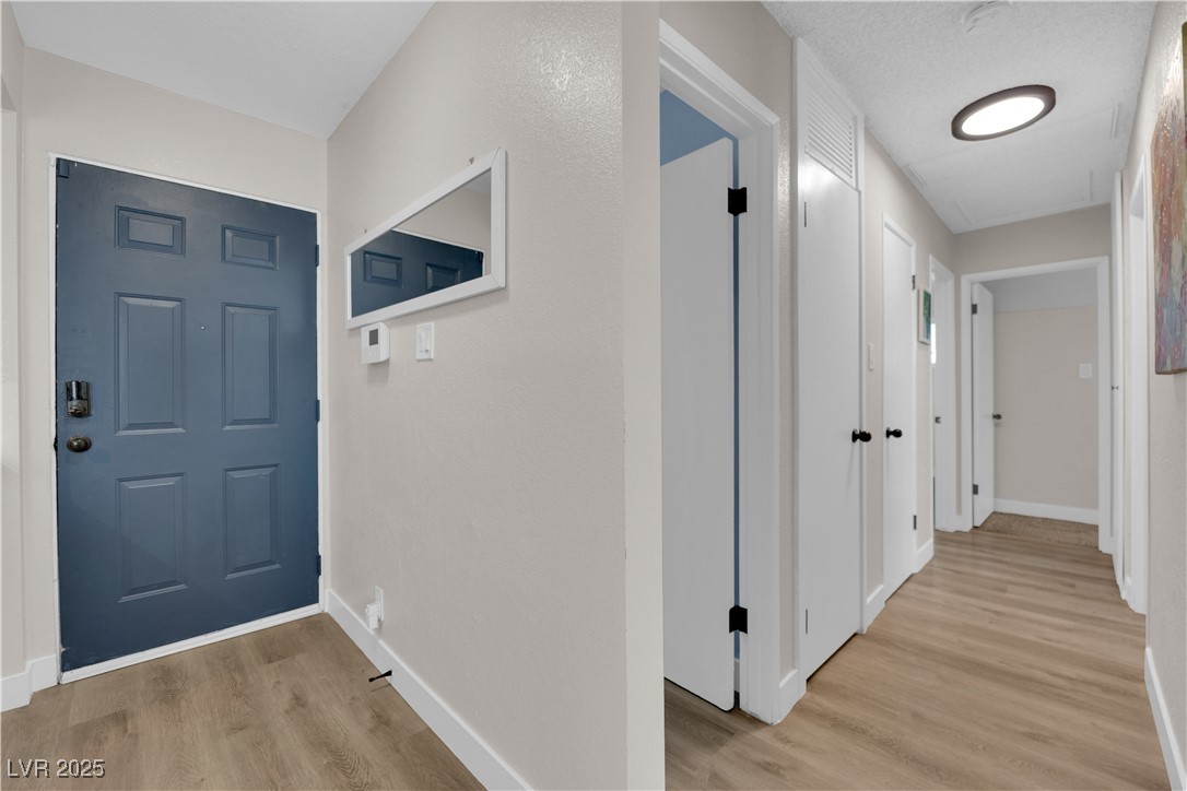 3509 Navajo Way Property Photo 7