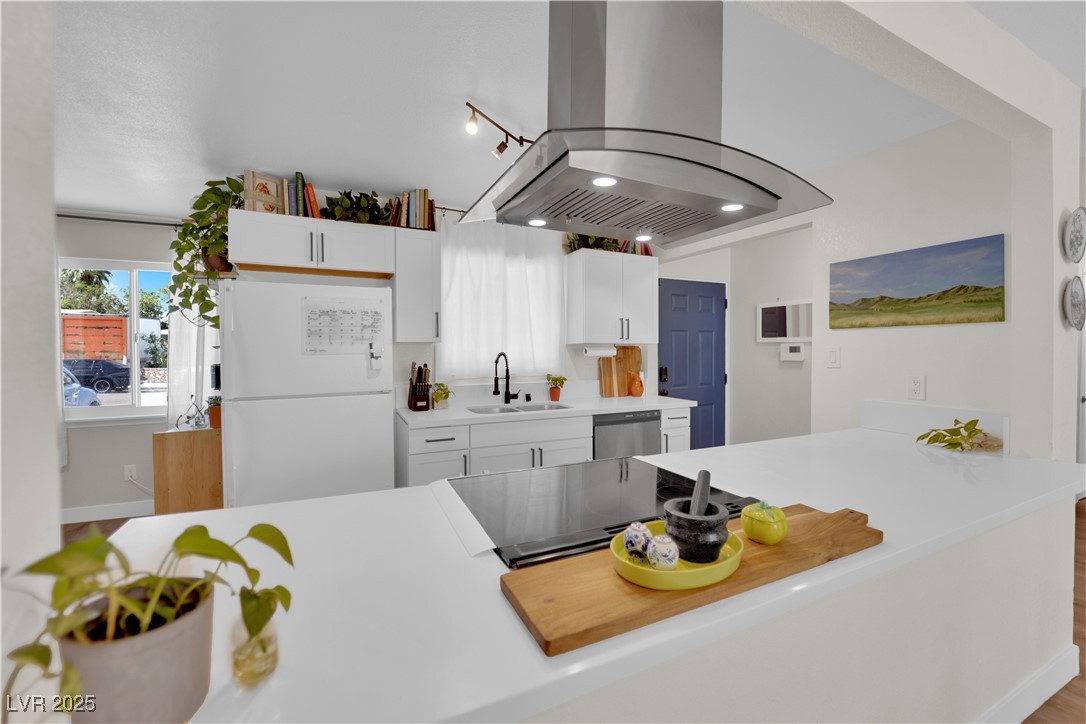 3509 Navajo Way Property Photo 14