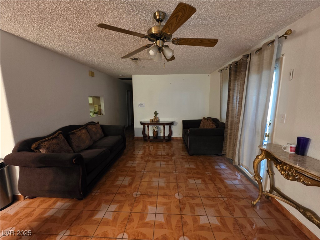 7108 Moon Court Property Photo 5