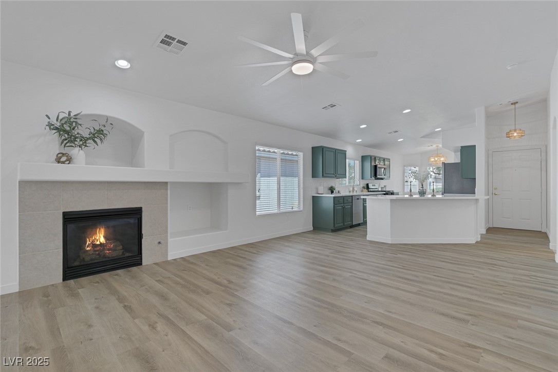 4369 Meadowlark Wing Way Property Photo 3