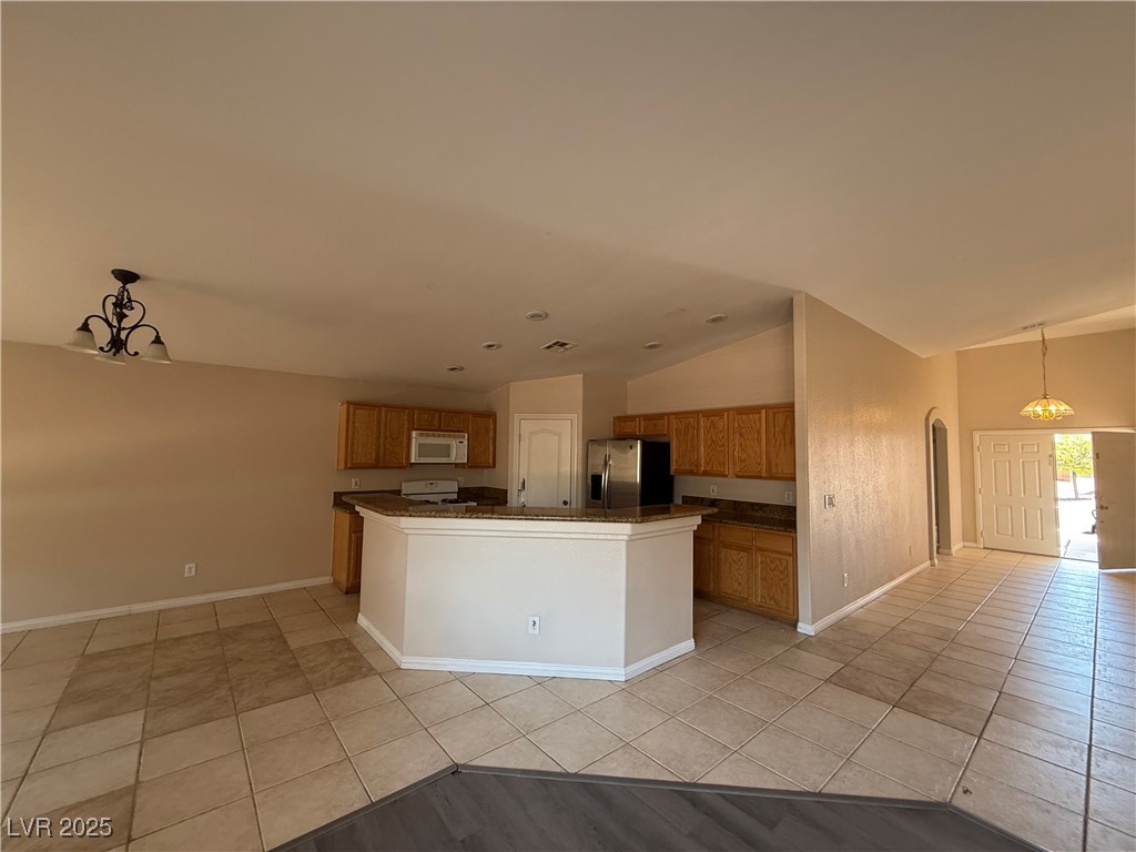 6607 Ruddock Drive Property Photo 8