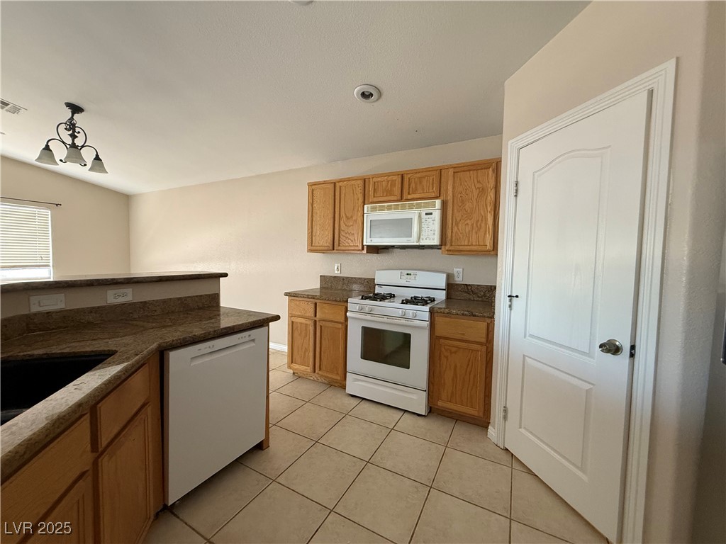 6607 Ruddock Drive Property Photo 37