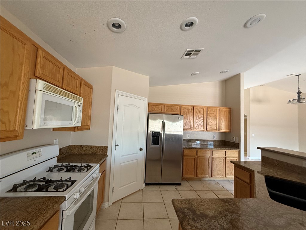 6607 Ruddock Drive Property Photo 38