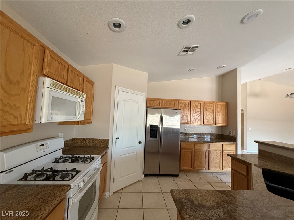 6607 Ruddock Drive Property Photo 39