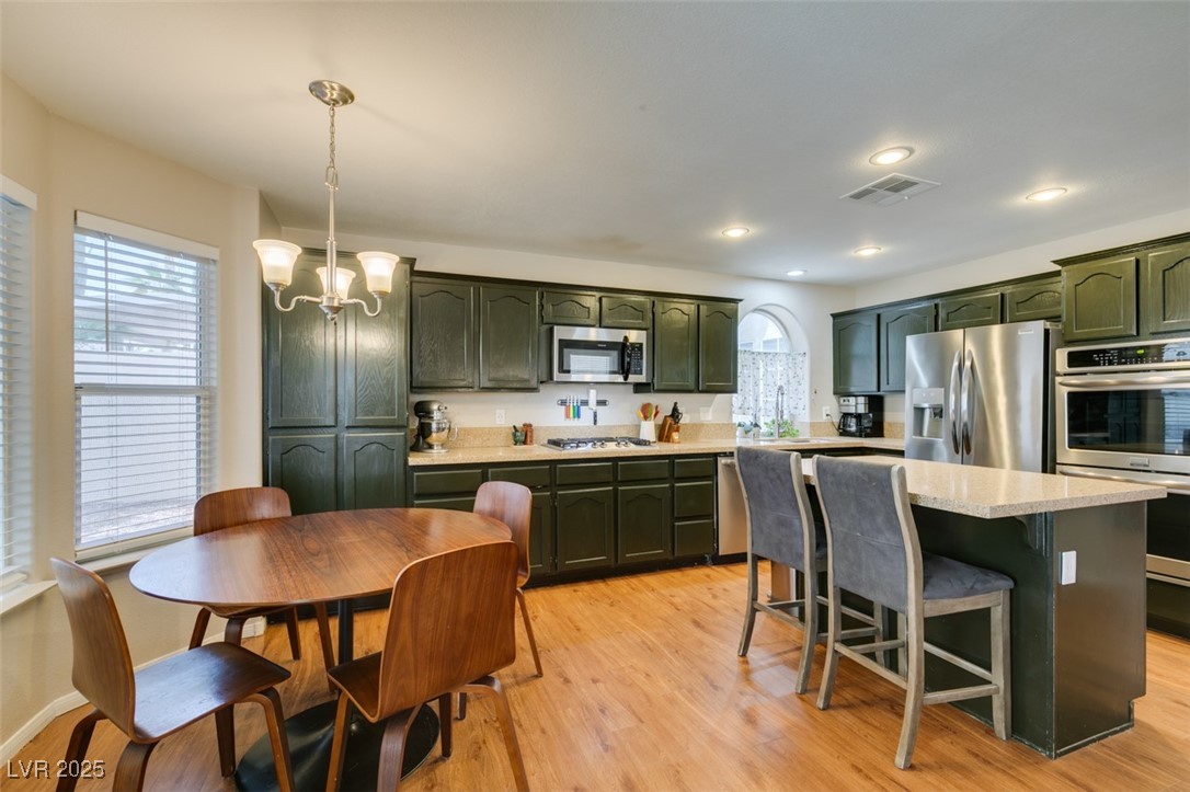 8021 Hilliard Avenue Property Photo 10