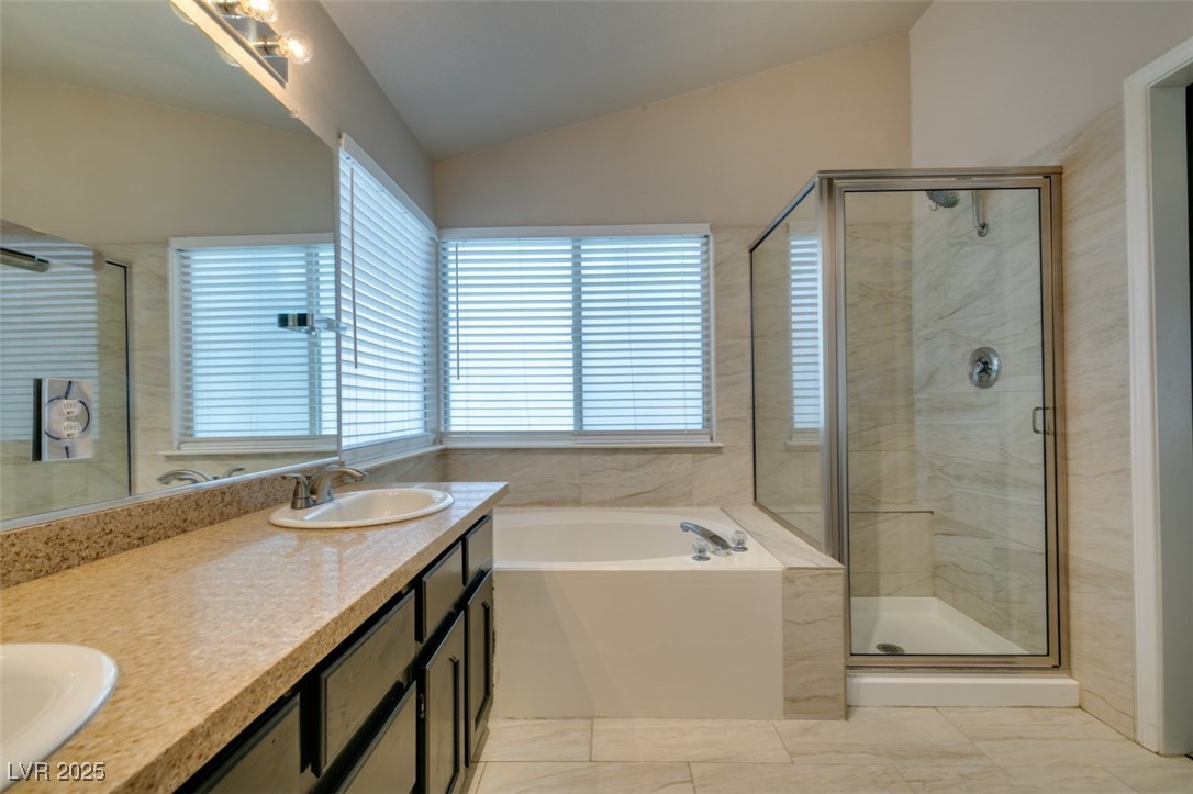 8021 Hilliard Avenue Property Photo 17
