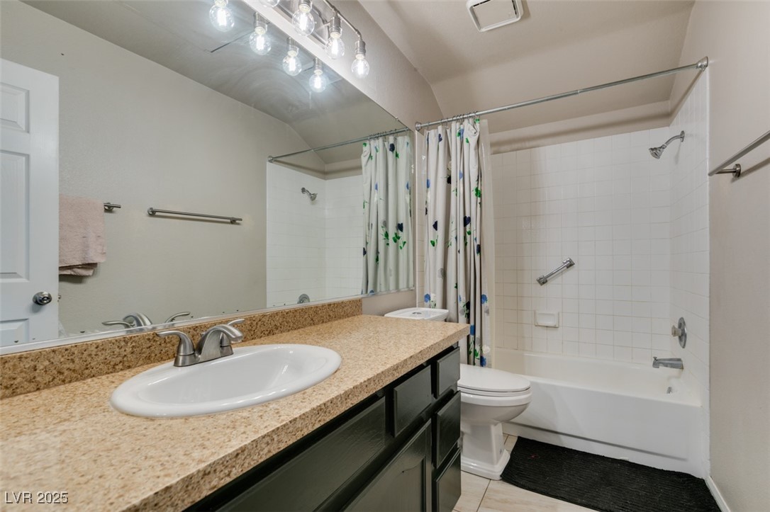 8021 Hilliard Avenue Property Photo 20