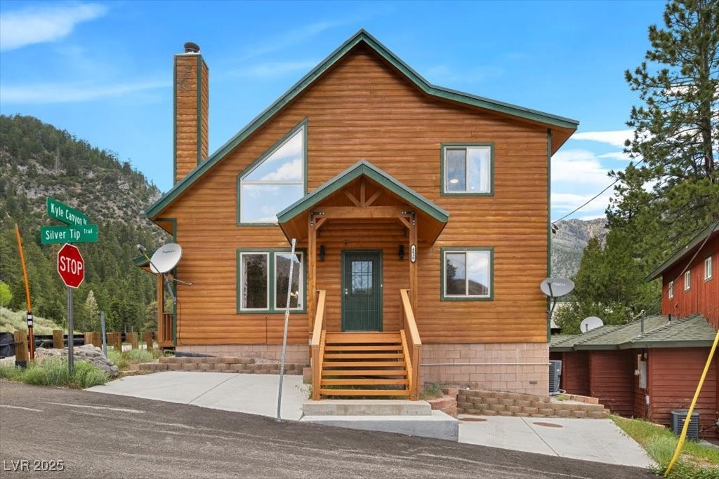 4830 Silver Tip Way Property Photo 4