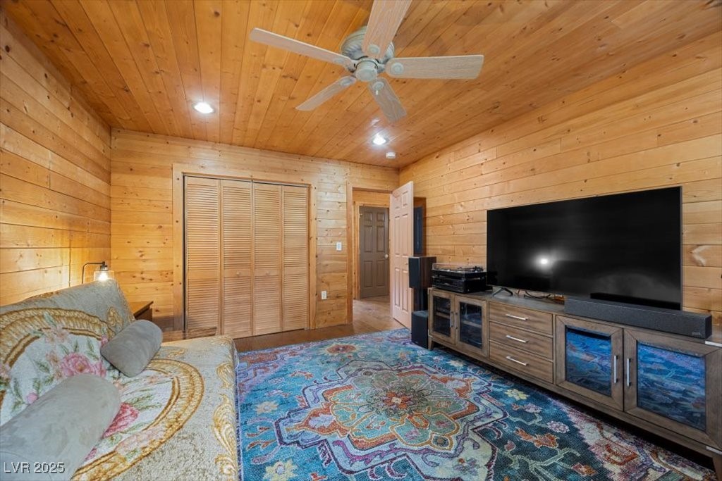 4830 Silver Tip Way Property Photo 21