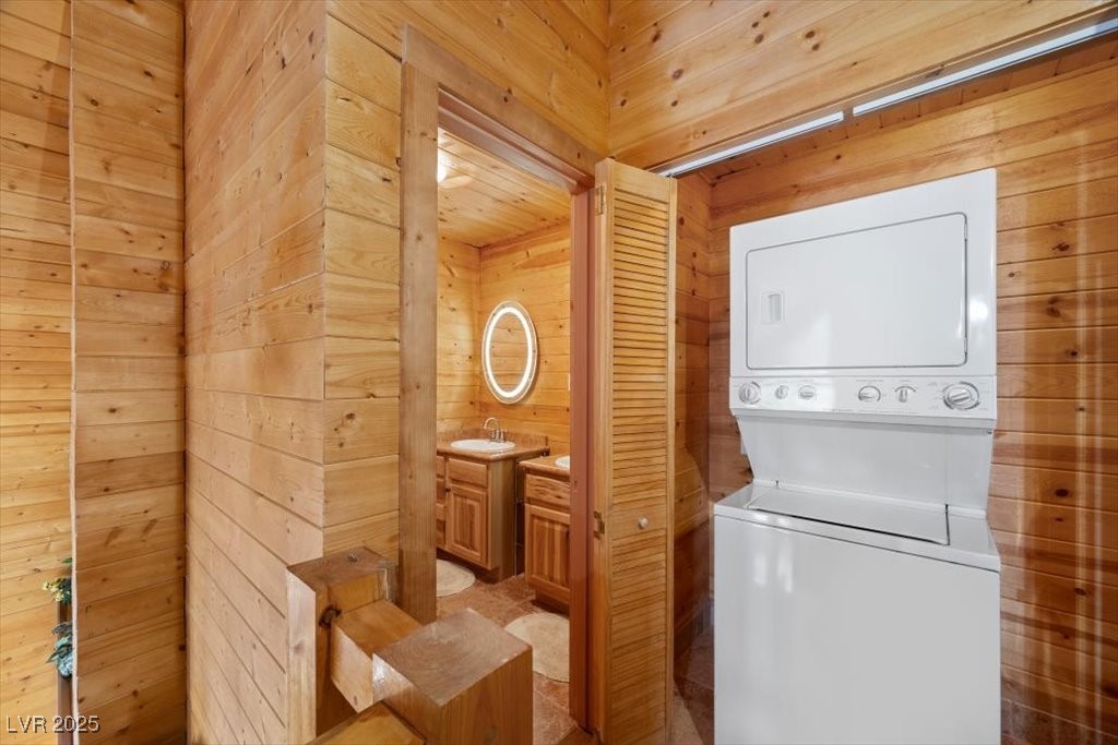 4830 Silver Tip Way Property Photo 31
