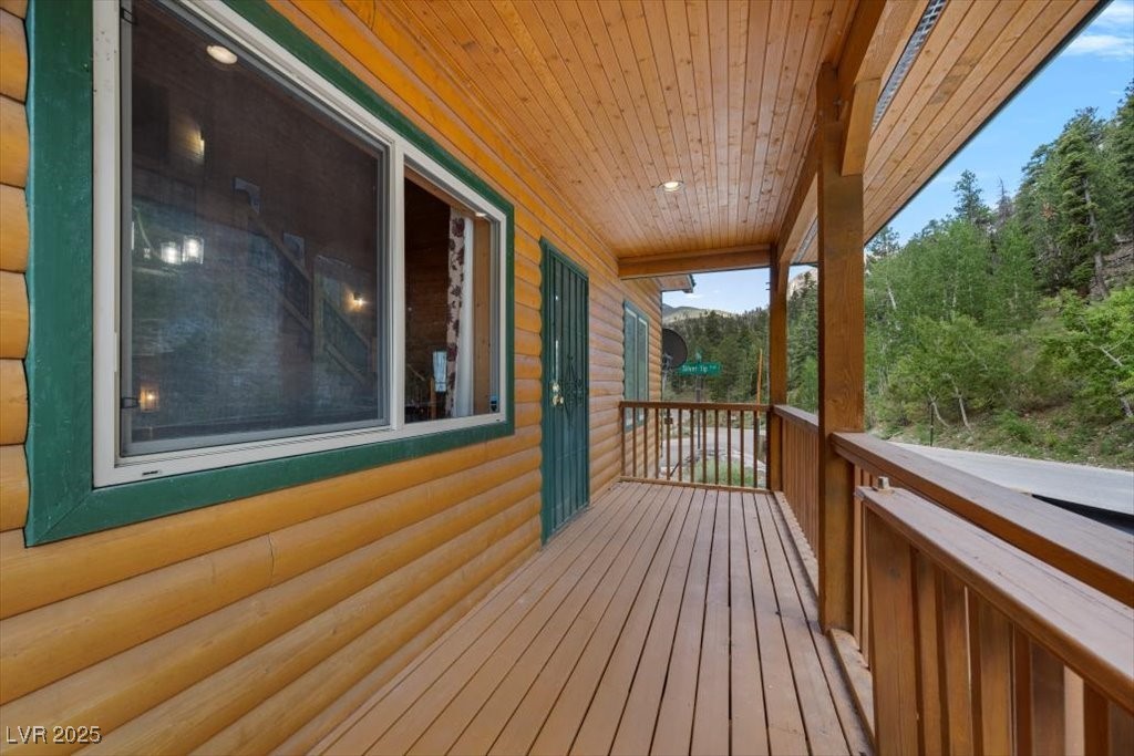 4830 Silver Tip Way Property Photo 32