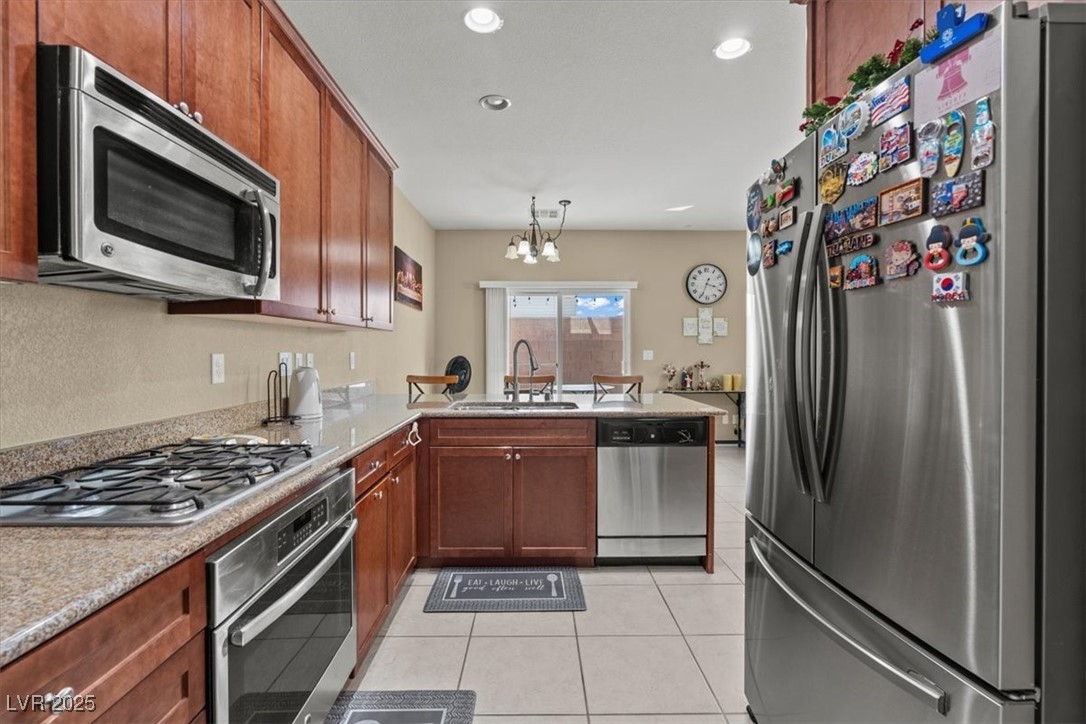 5667 Foxglove Field Street Property Photo 16