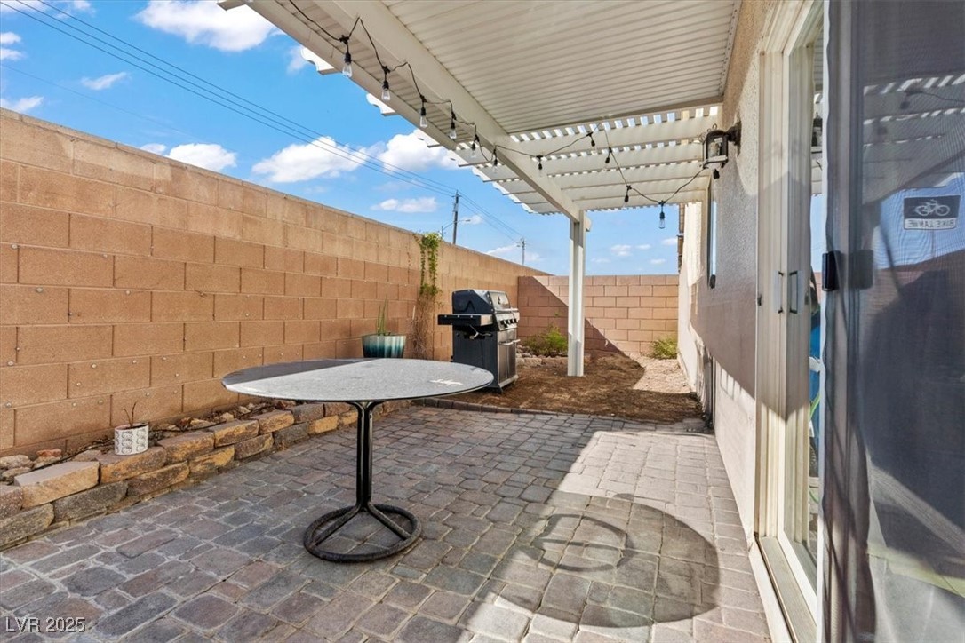 5667 Foxglove Field Street Property Photo 30