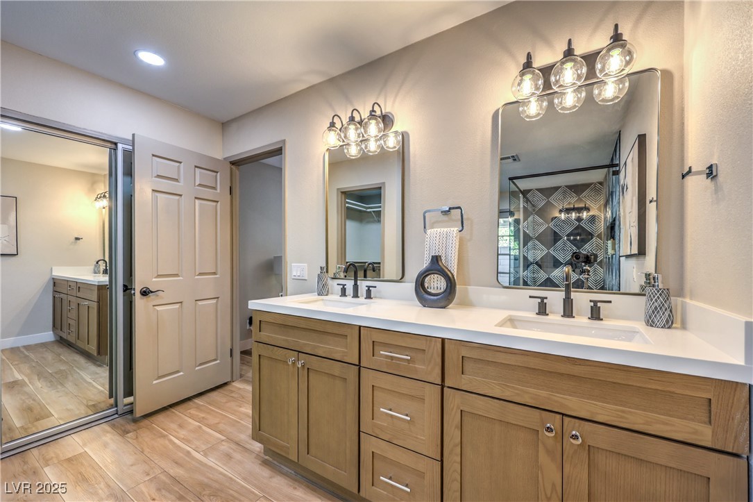 2504 La Solana Way Property Photo 13