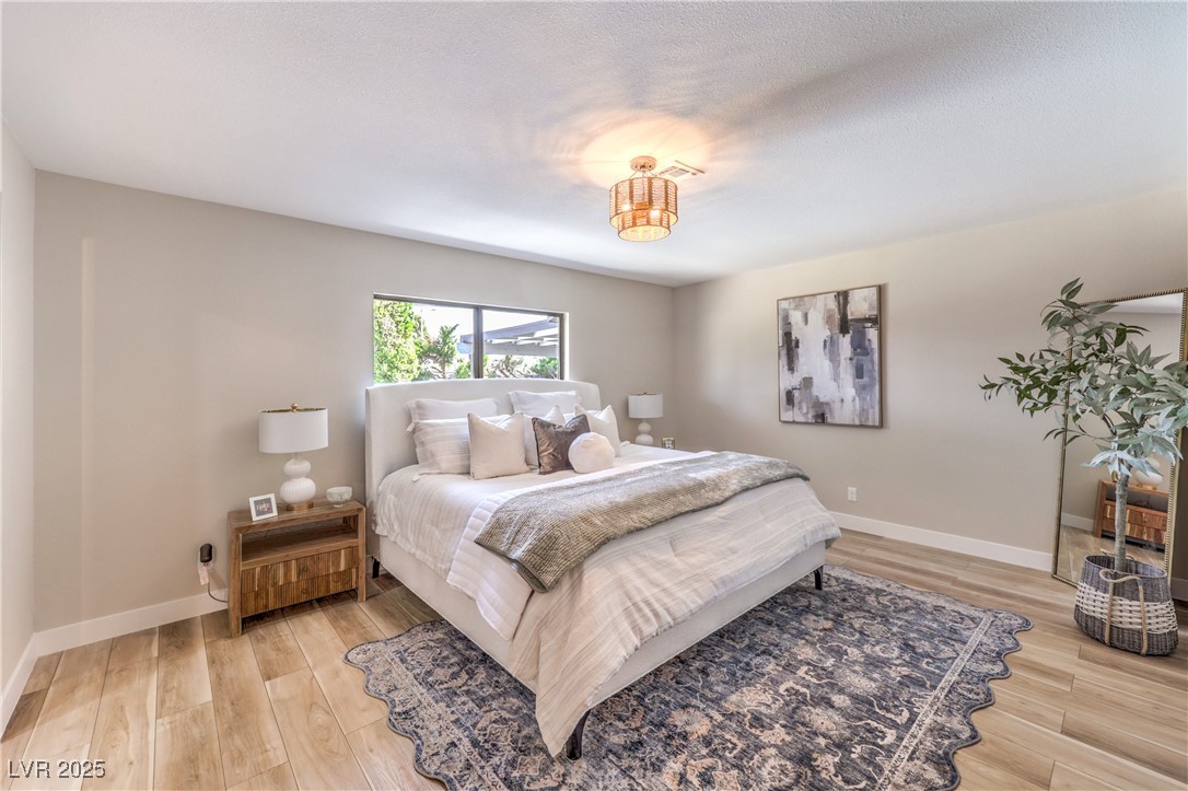 2504 La Solana Way Property Photo 18