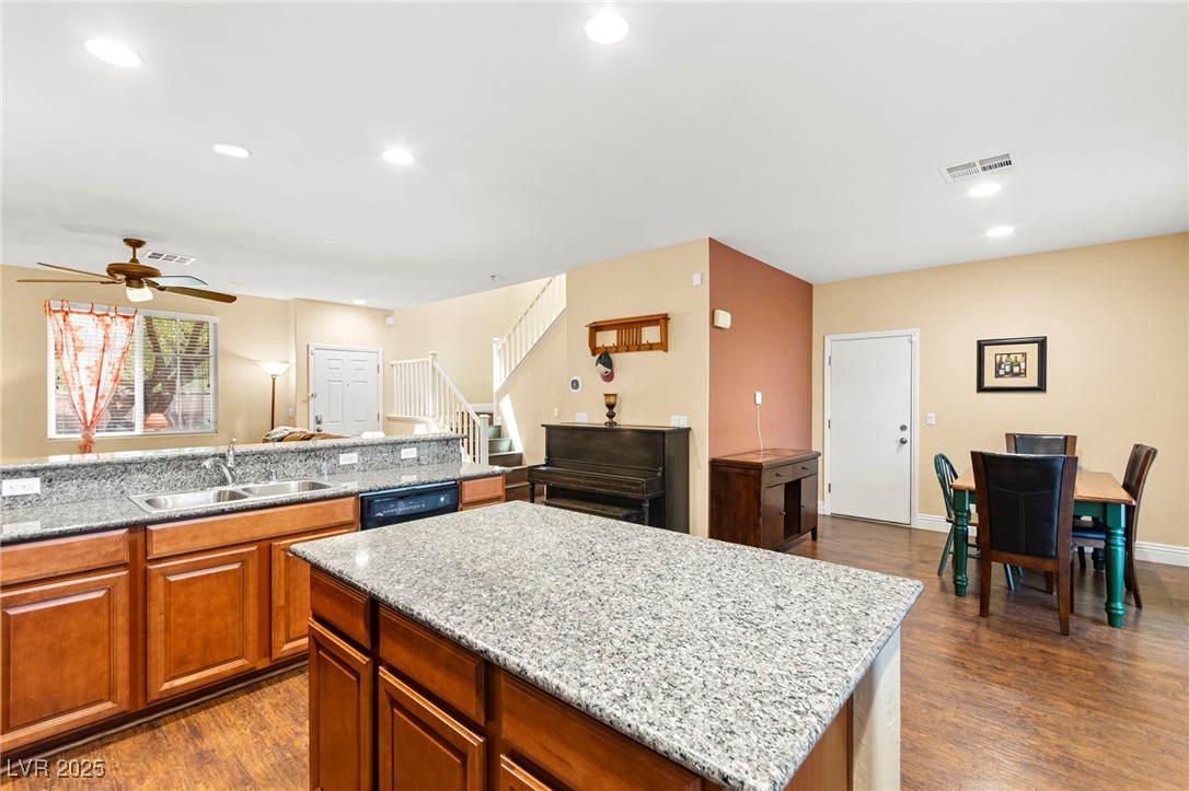 8316 Mokena Avenue Property Photo 17