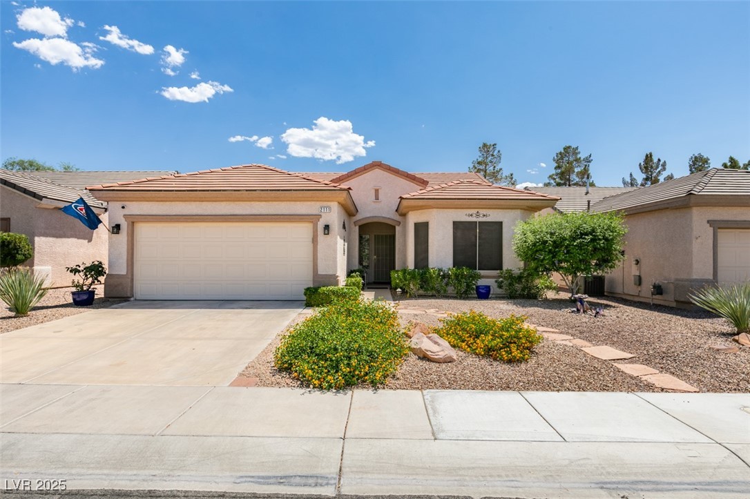 2111 Tiger Links Drive Property Photo 1