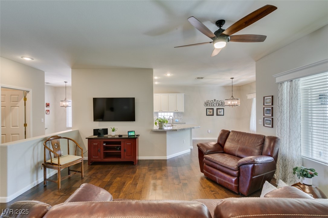 2111 Tiger Links Drive Property Photo 6
