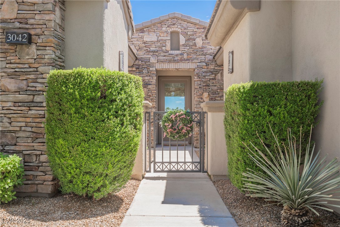 3042 Soft Horizon Way Property Photo 1
