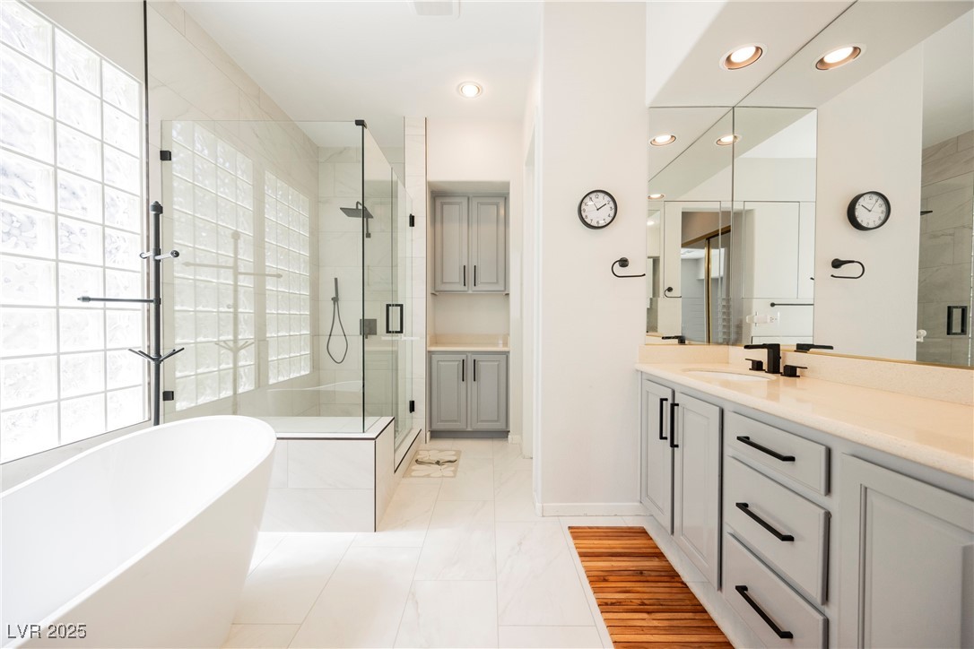3042 Soft Horizon Way Property Photo 35