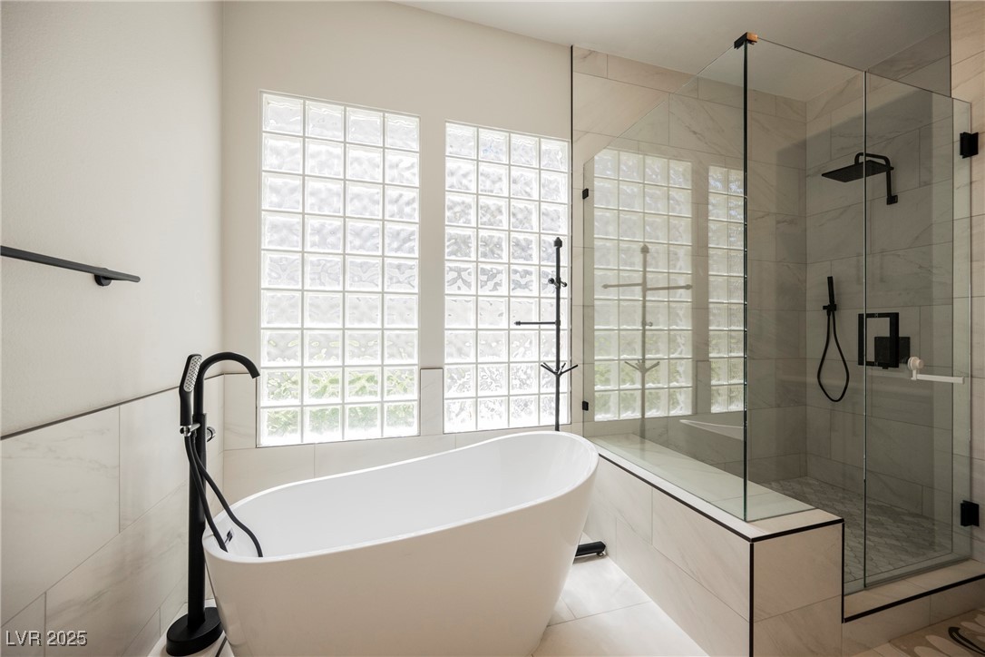 3042 Soft Horizon Way Property Photo 38