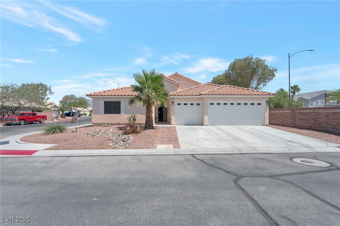 2640 Torch Avenue Property Photo 1