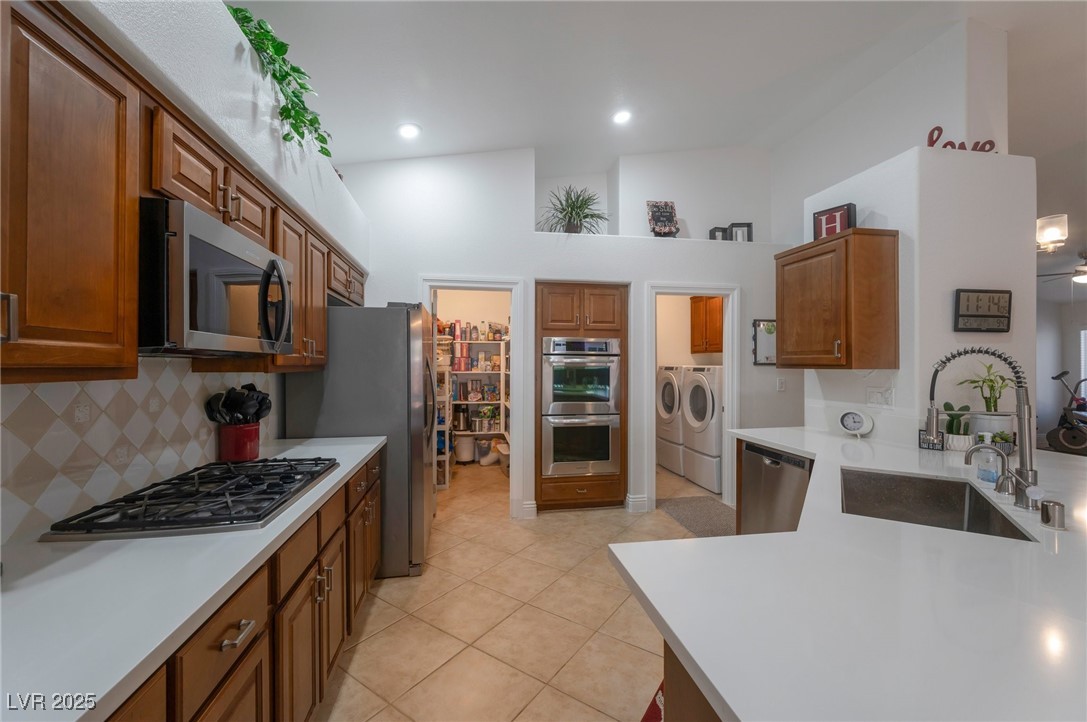 2640 Torch Avenue Property Photo 2