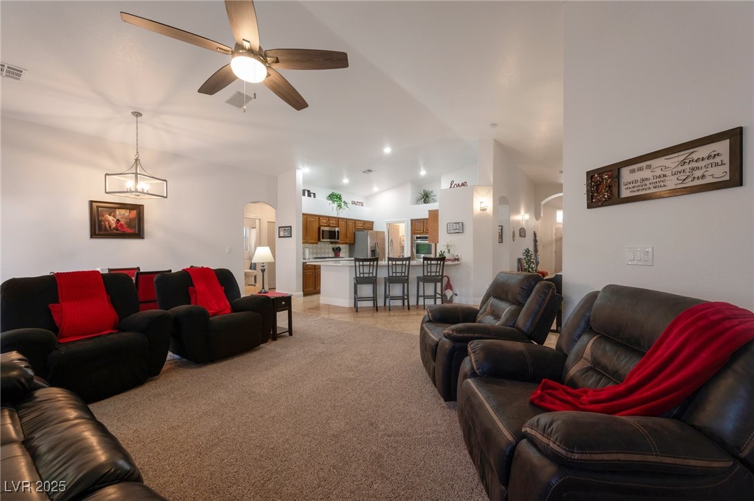 2640 Torch Avenue Property Photo 9