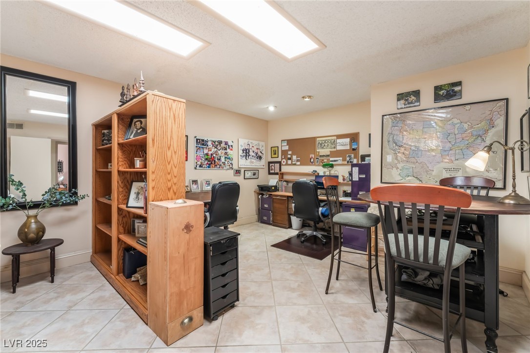 2857 San Lago Court Property Photo 15