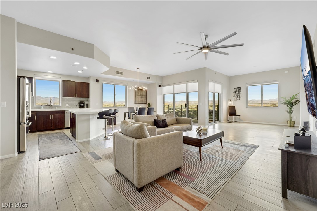 8255 Las Vegas Boulevard 1821 Property Photo 1