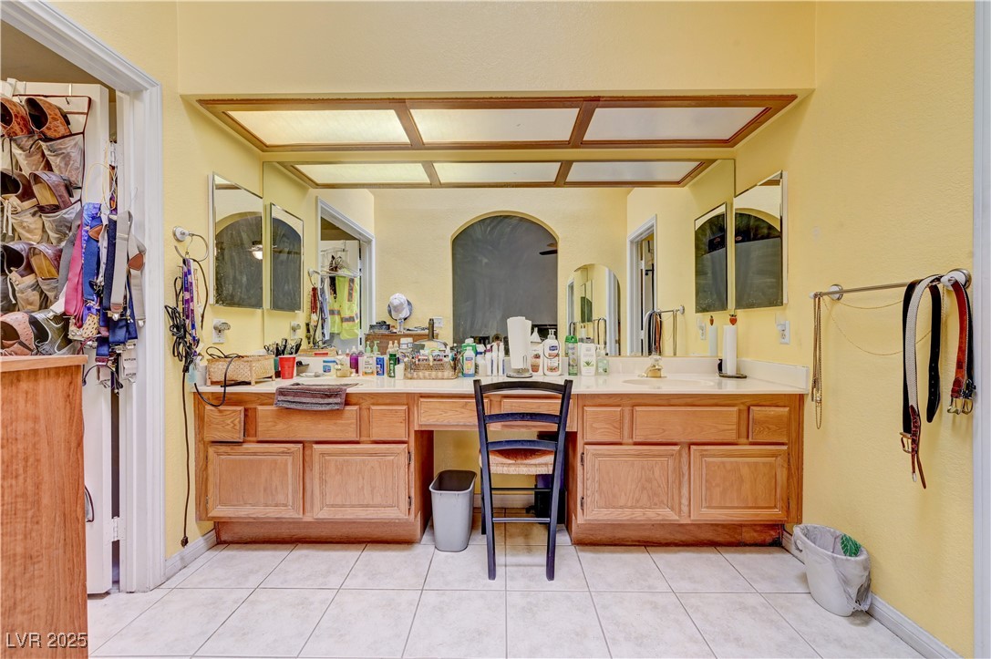 3987 Saddlewood Court Property Photo 35