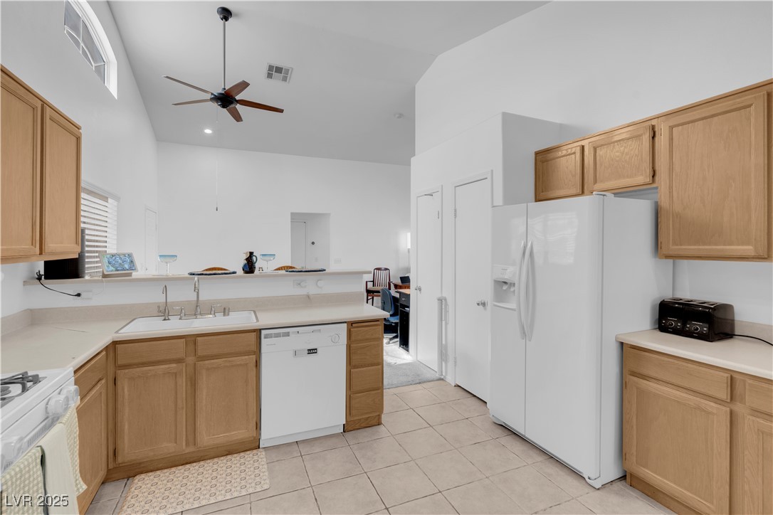6138 Crystal Flower Way Property Photo 12