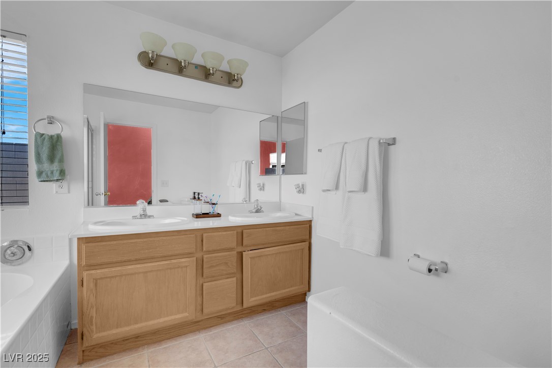 6138 Crystal Flower Way Property Photo 26
