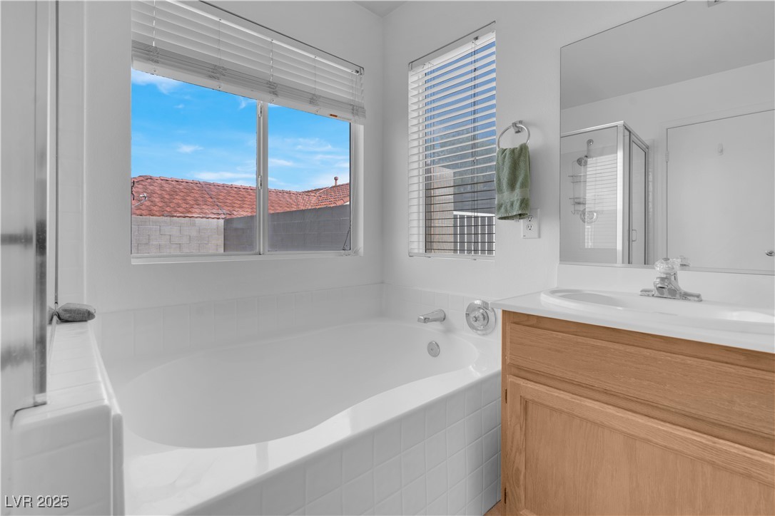 6138 Crystal Flower Way Property Photo 29