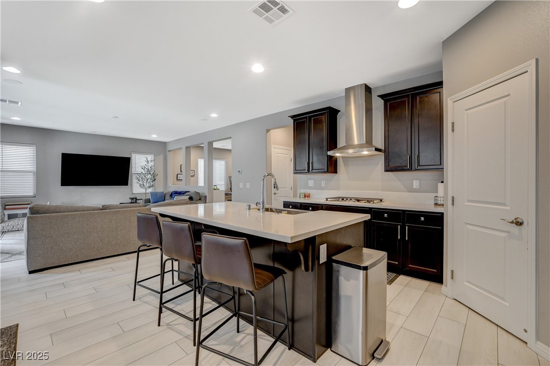8531 West Oquendo Road Property Photo 14