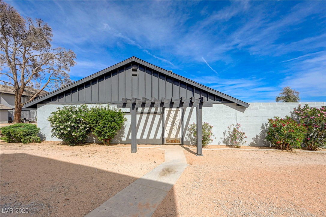 3924 Blackford Place Property Photo 1