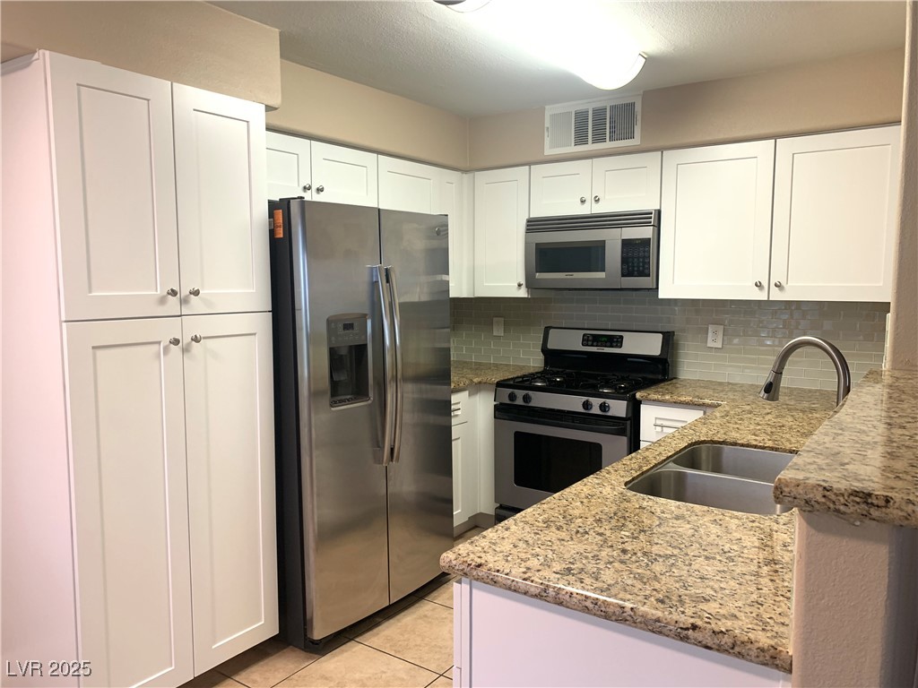 3071 Key Largo Drive 104 Property Photo 1