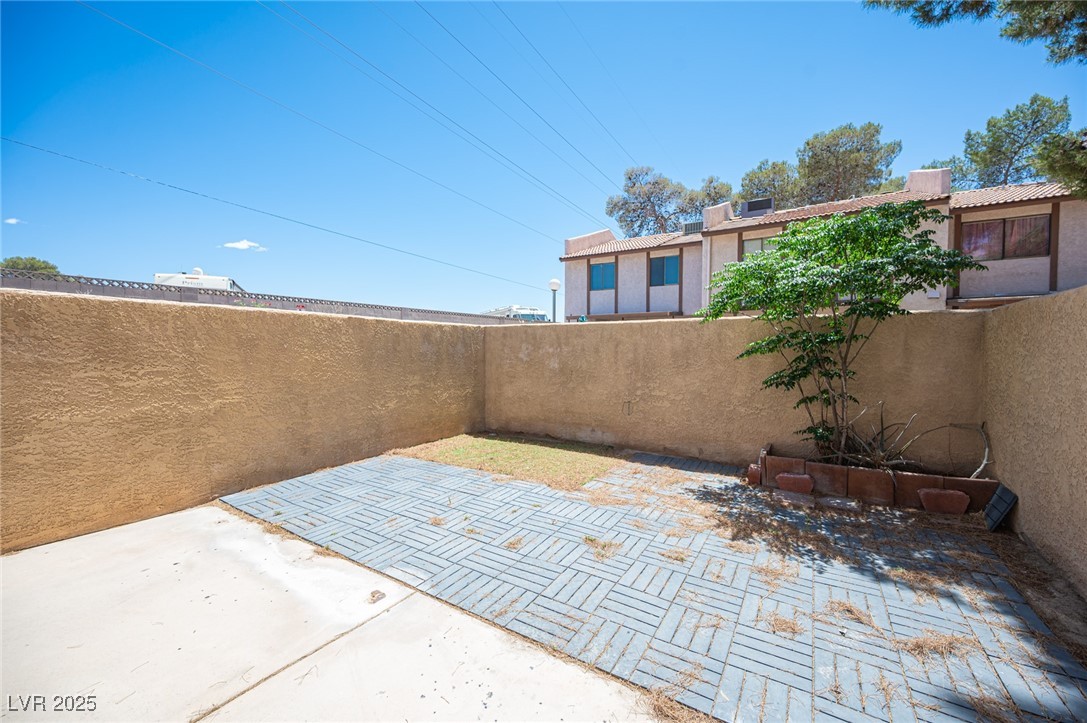 5241 Janfred Court 18 Property Photo 30