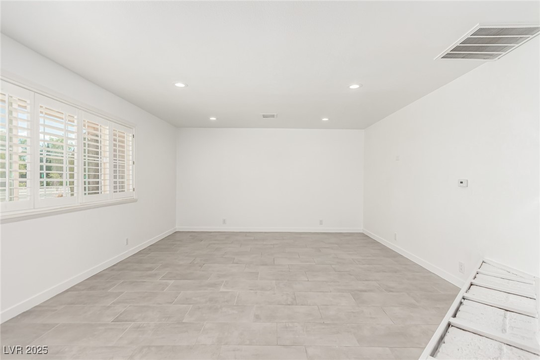 9660 West Ann Road Property Photo 11
